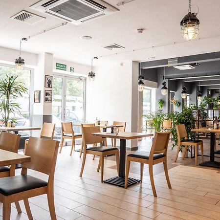 Hotel Mokotow Warsawa Bagian luar foto